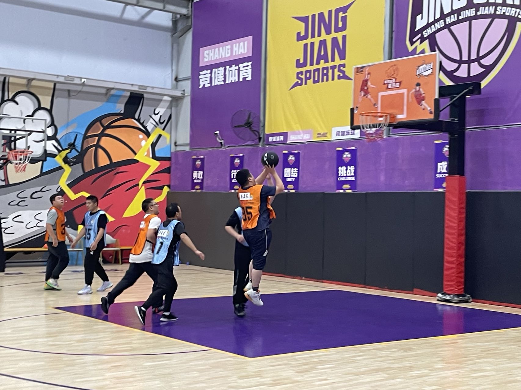 图片关键词